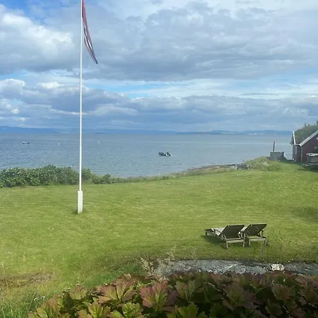 Seahouse Centrally *